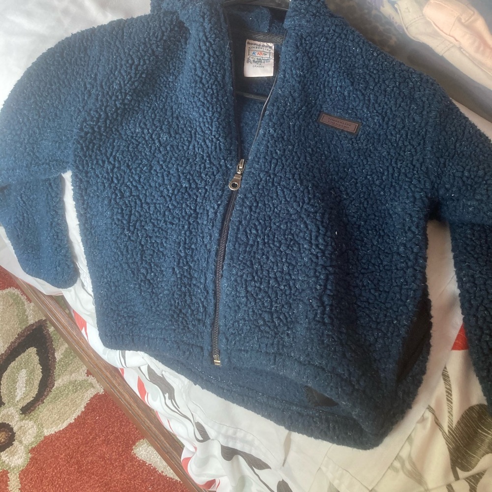 Child’s hooded sweater jacket